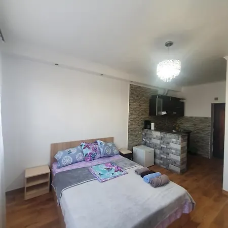Royal 300 Cu 28 * Ramnicu Valcea