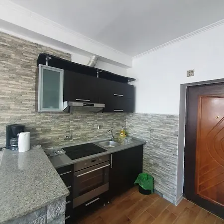 Royal 300 Cu 28 Apartment